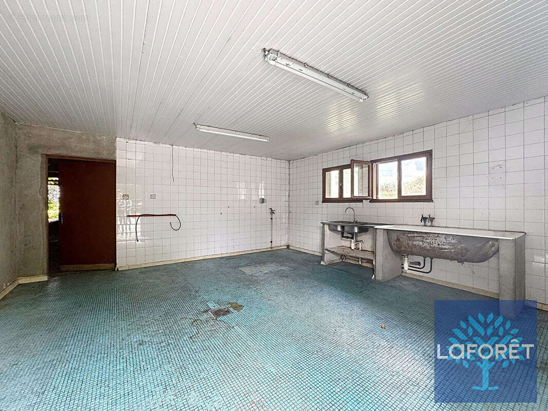 SORT EN CHALOSSE - Ferme et dépendance à réhabiliter - photo 7
