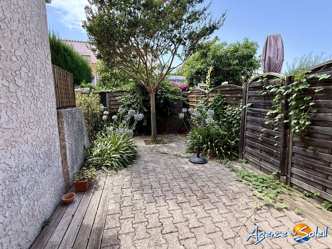 Maison 45 m² à Saint-Cyprien  - photo 4