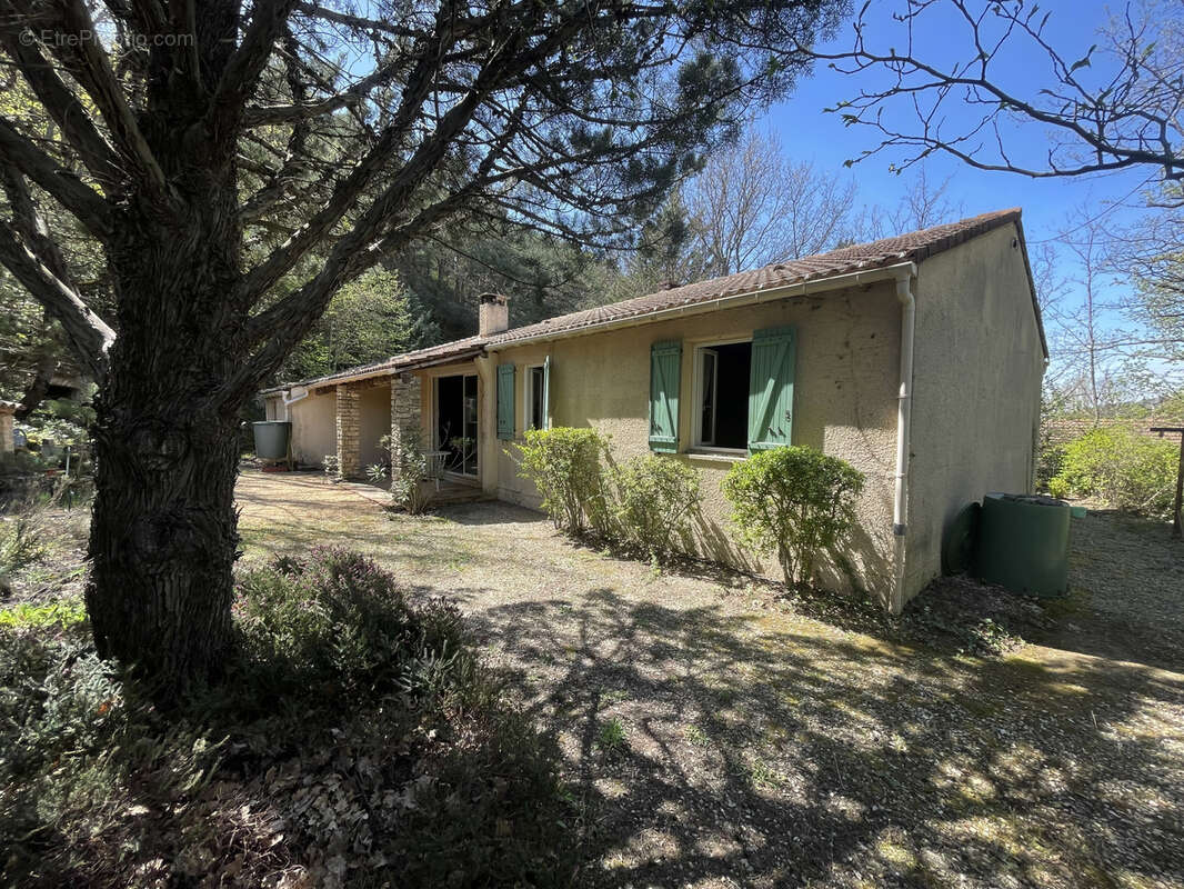 Maison à VAISON-LA-ROMAINE