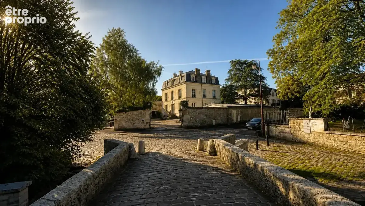 COYE-LA-FORÊT – T2 avec balcon – Garage – Résidence récente - photo 11