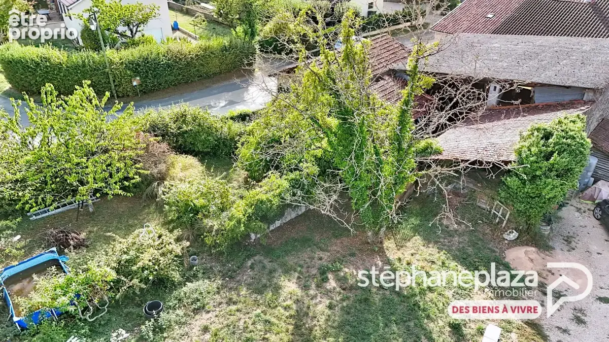Grange Meillonnas 1 pièce(s) 220 m2 sur terrain constructible 335 m2 - photo 8