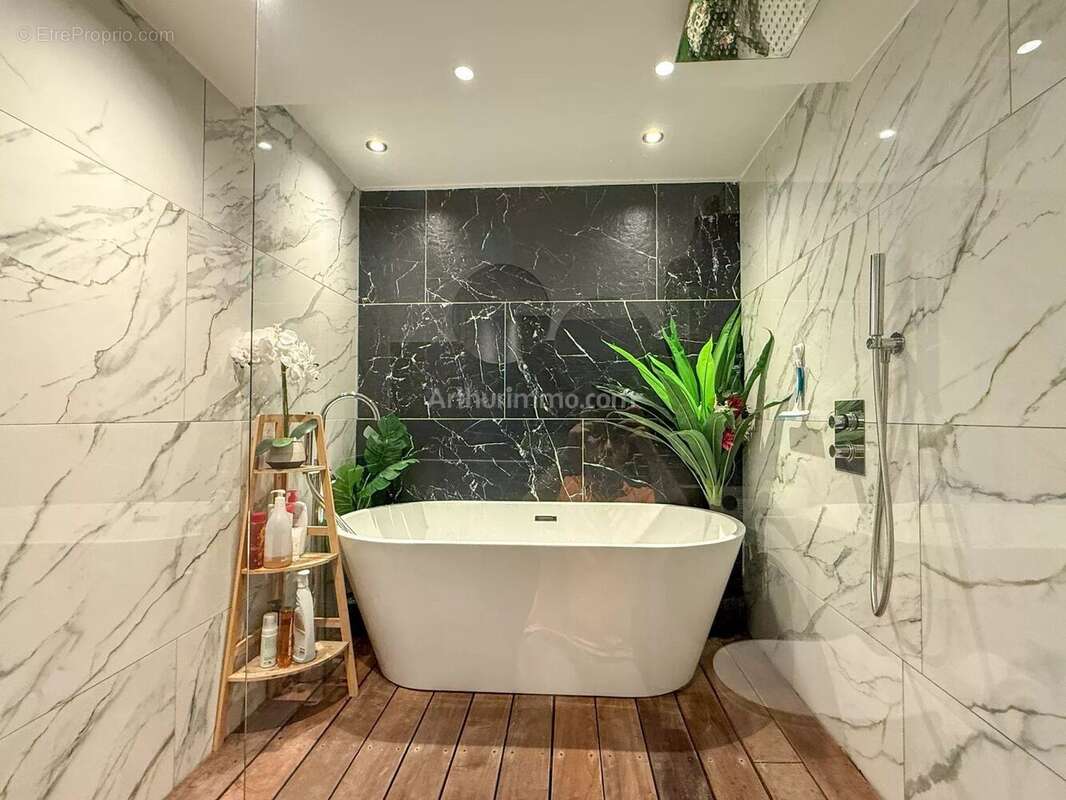 Vente Appartement Les arcs(83460) 140 000ï¿œ - photo 6