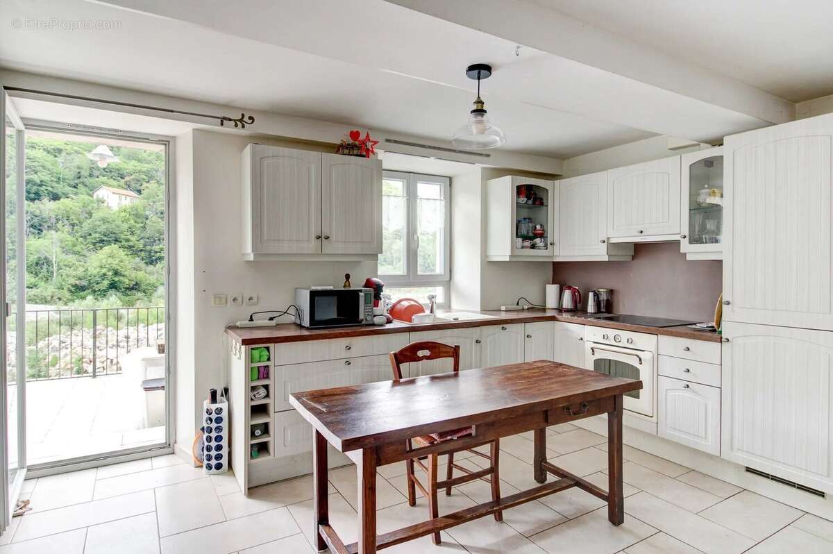 Appartement à LANTOSQUE