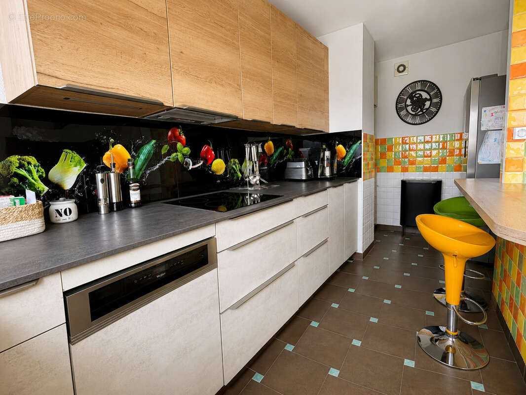Appartement à COURBEVOIE