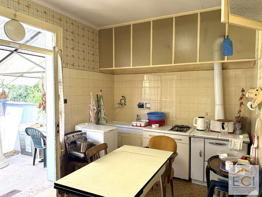 INVESTISSEURS ou particuliers maison à vendre secteur Ernest Ruben Limoges. - photo 3