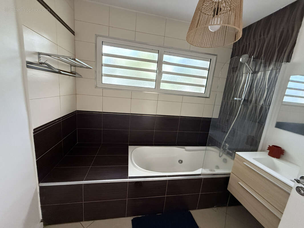 Maison à SAINT-PAUL