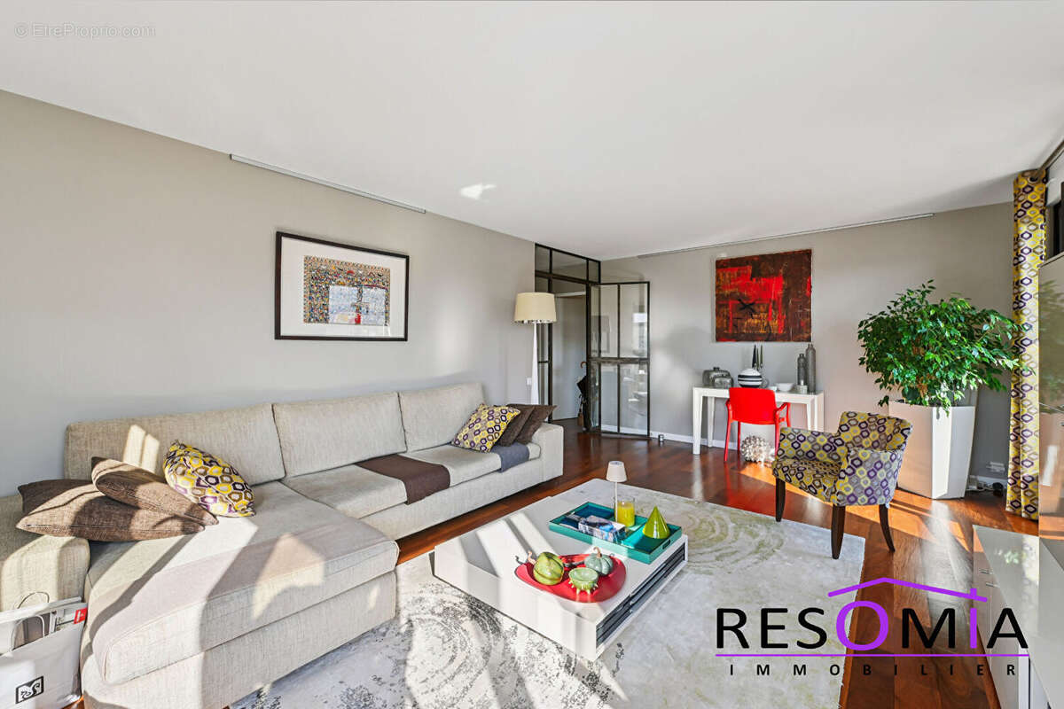 Appartement à ISSY-LES-MOULINEAUX