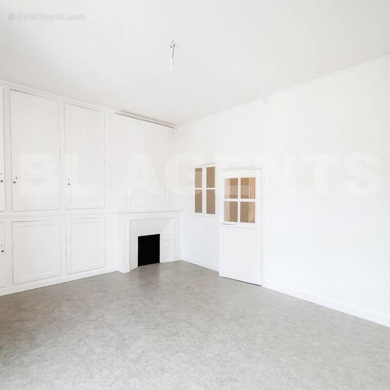 a1676653-217d-456f-88d1-d9d638de3242 - Appartement à SAINT-ARNOULT-EN-YVELINES