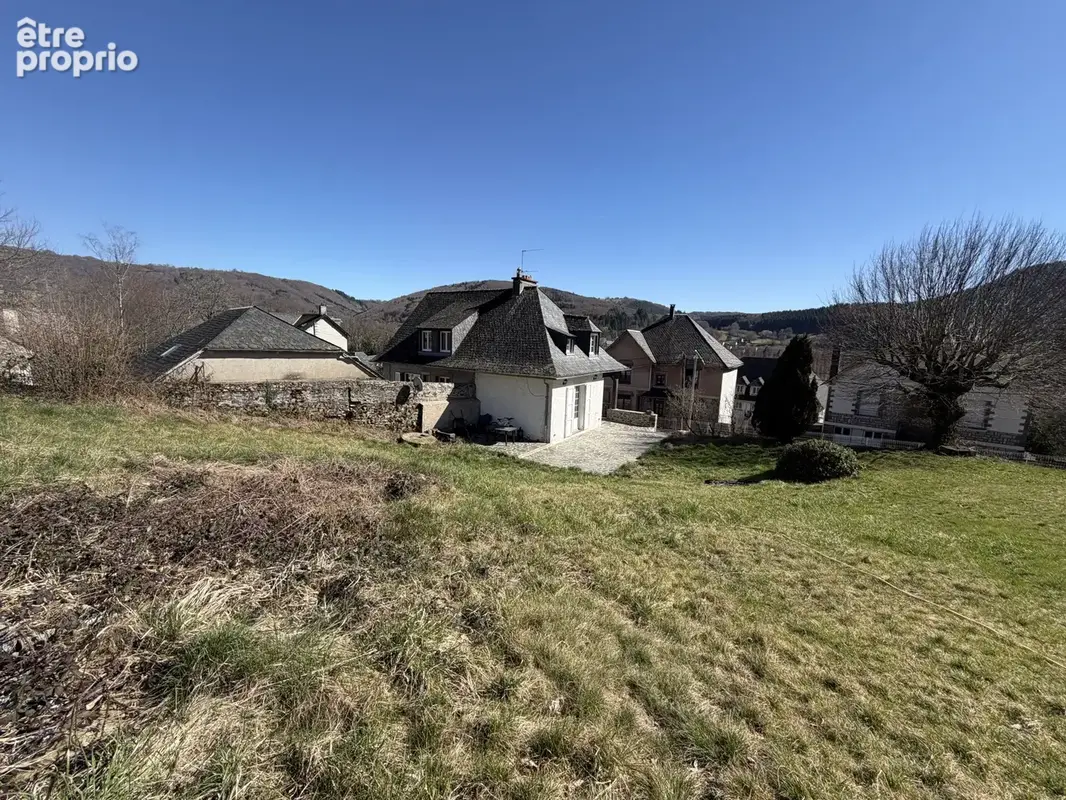 Condat Jolie Maison 116 m2 sur 2142m2 de terrain avec terrasse et garage - photo 4