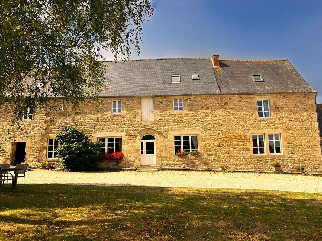 Maison à PLEVEN