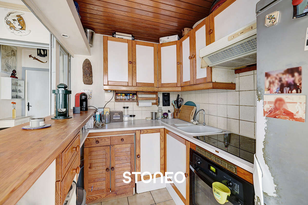 Appartement à PARIS-18E