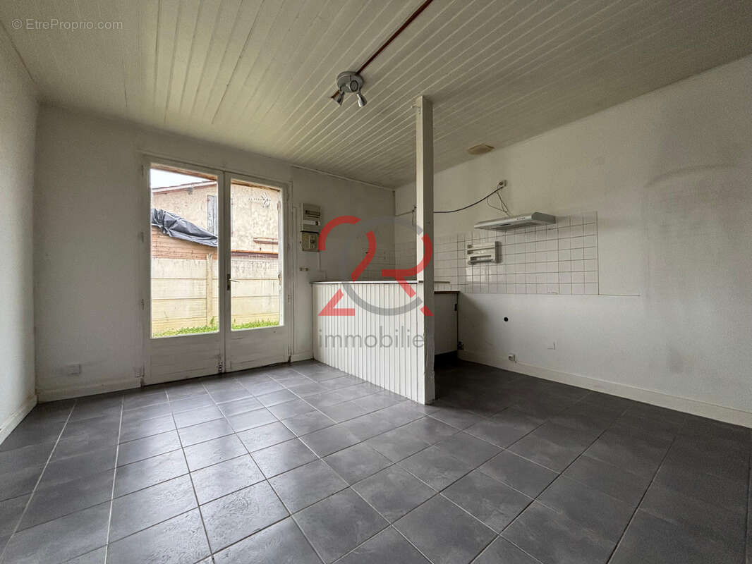 Maison avec extérieur , Macau Centre - photo 2