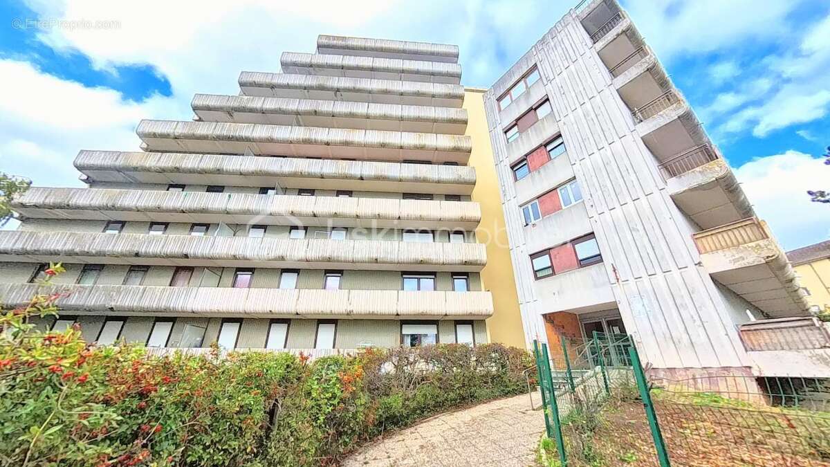 Appartement fonctionnel et lumineux avec balcon et stationnement - photo 11