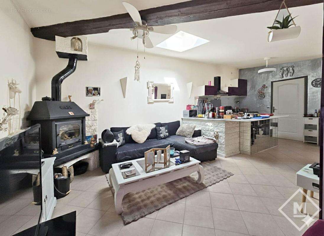 Maison t3/4 lumineuse de plain pied à vendre secteur saint loup marseille 13011 avec jardin - photo 11