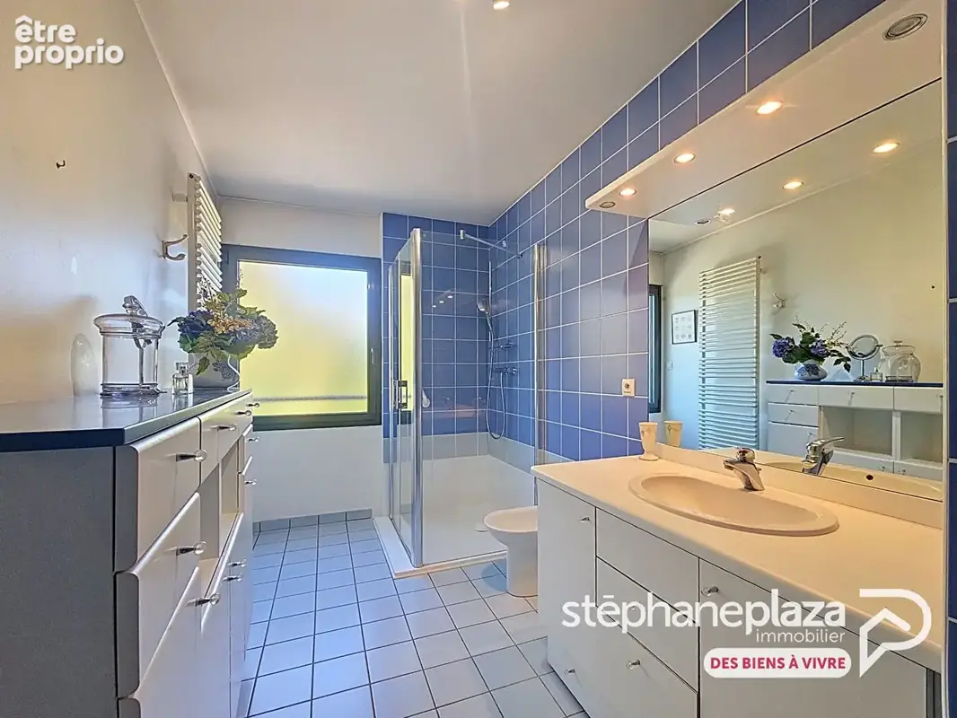 Appartement Bourg En Bresse 5 pièce(s) 117 m2 - photo 2
