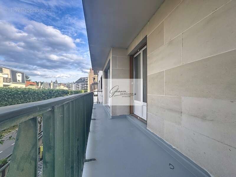 Appartement à LE PERREUX-SUR-MARNE