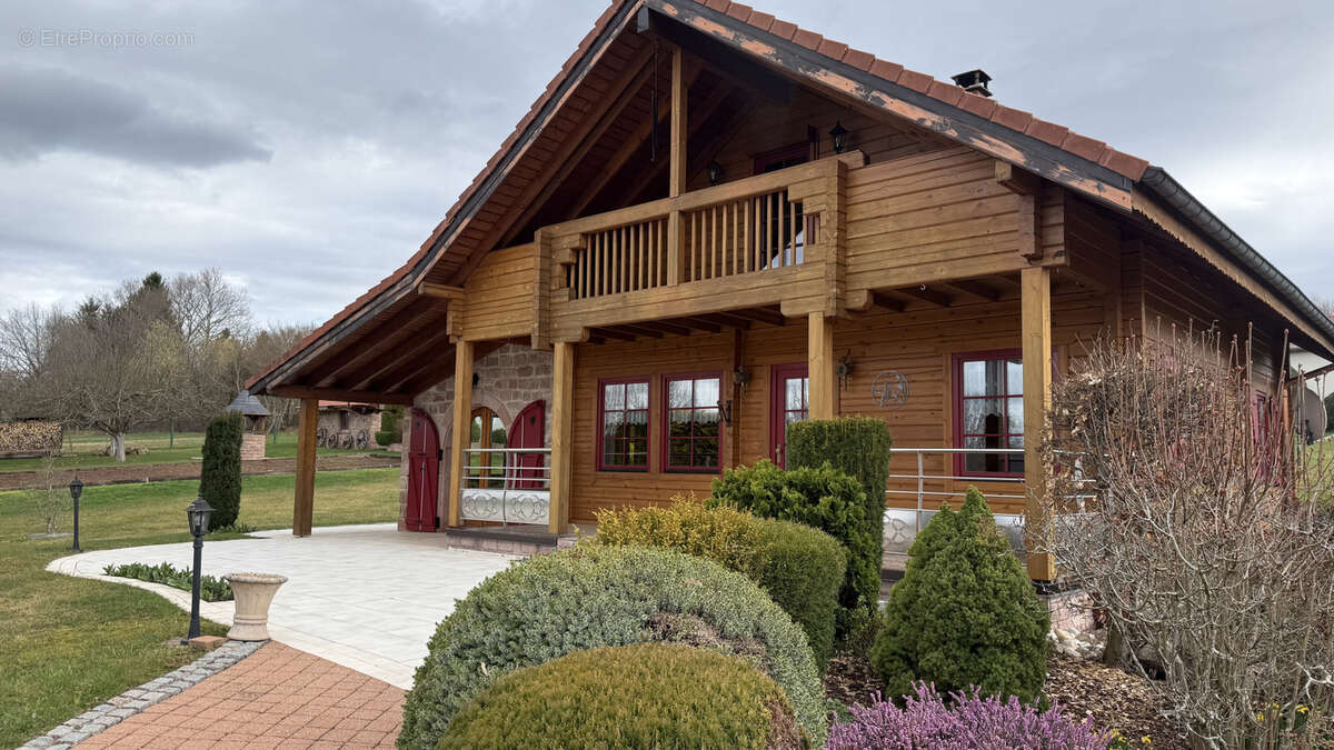 Maison à LA VOIVRE