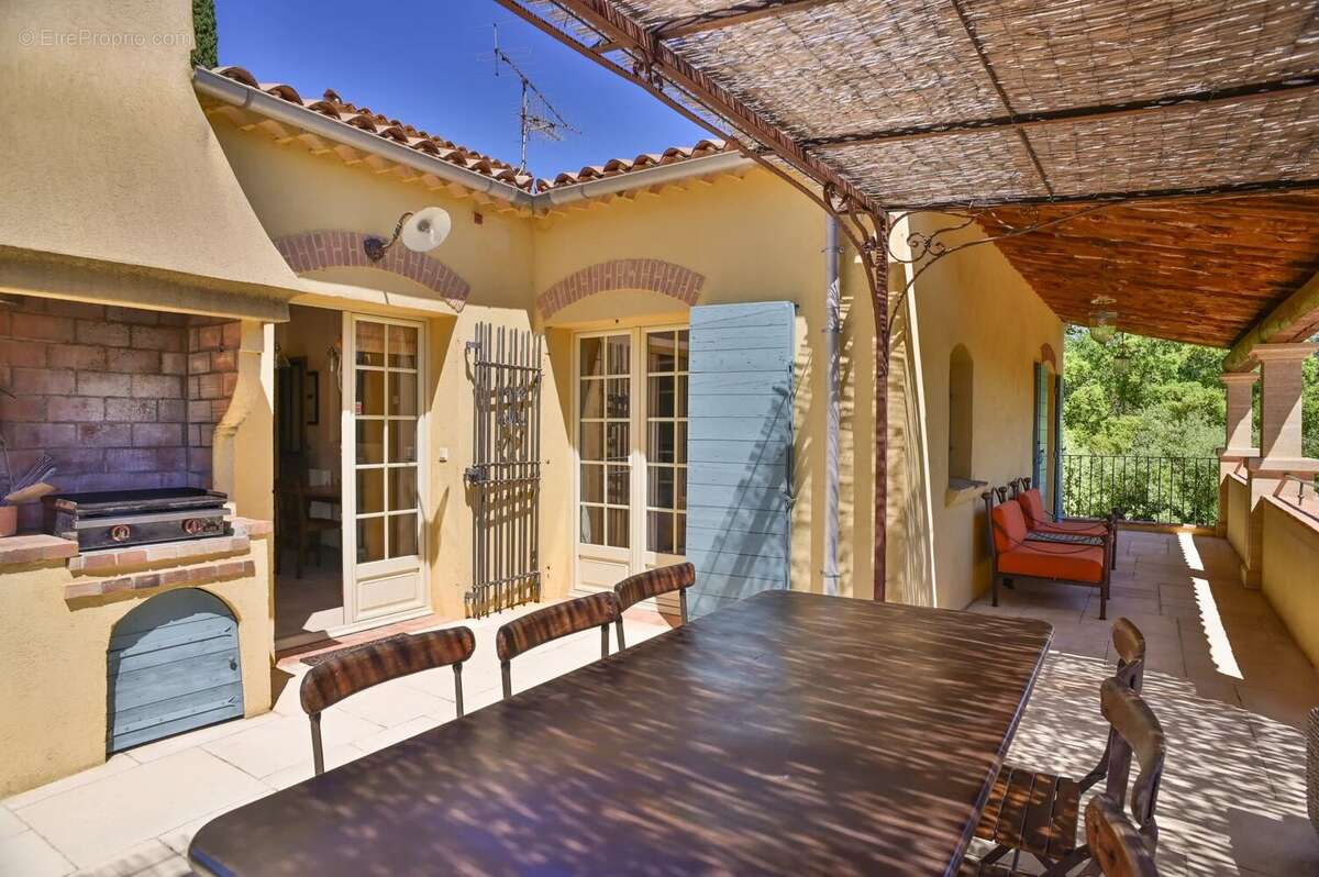 Maison à SAINT-RAPHAEL