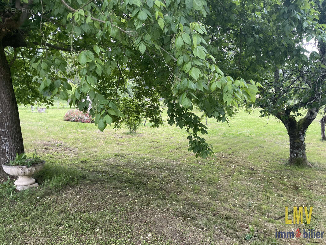 Maison à SAINTE-COLOMBE