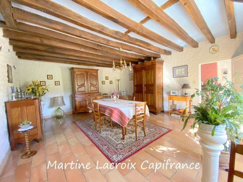Maison à CORMES