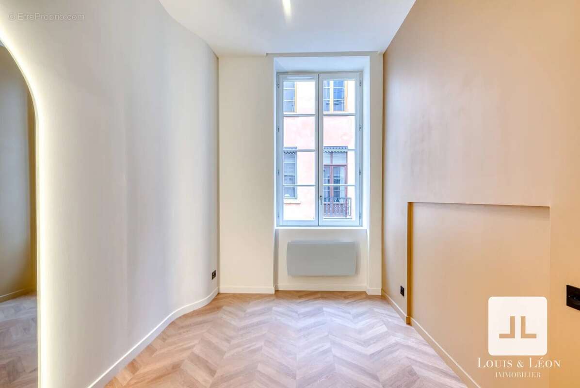 Appartement à LYON-1E