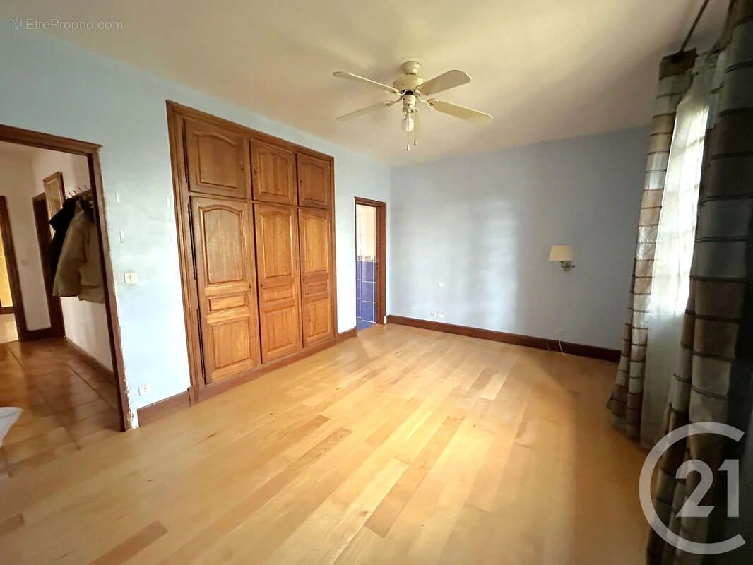 Maison 248 m² à Colomiers  - photo 7