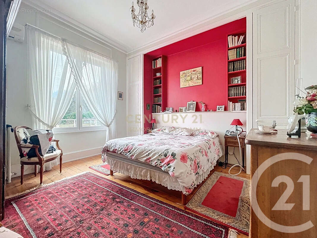 Maison à BOURGOIN-JALLIEU