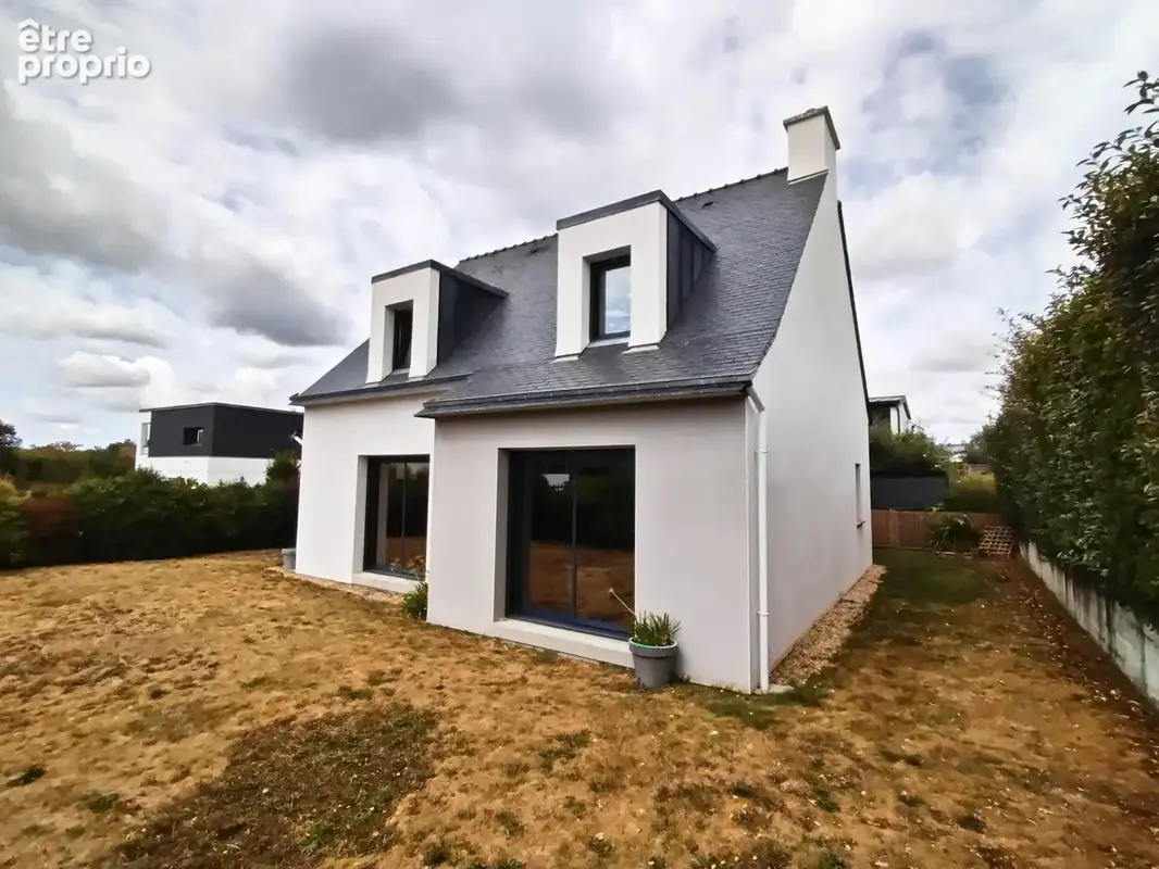 Vannes (56000)   Quartier recherché de Bernus: maison familiale de 120 m2 avec jardin et garage - photo 3