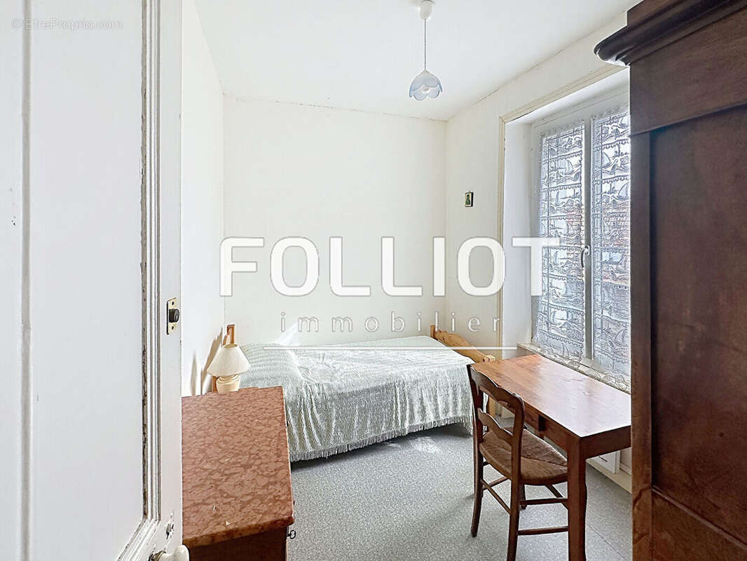 Maison à SAINT-PAIR-SUR-MER