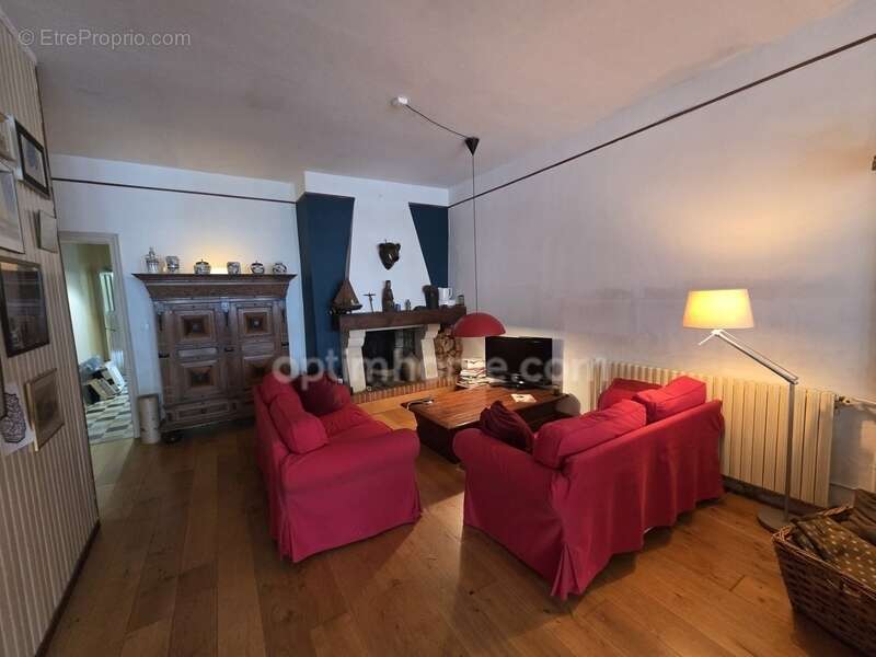 Maison à MONT-DEVANT-SASSEY