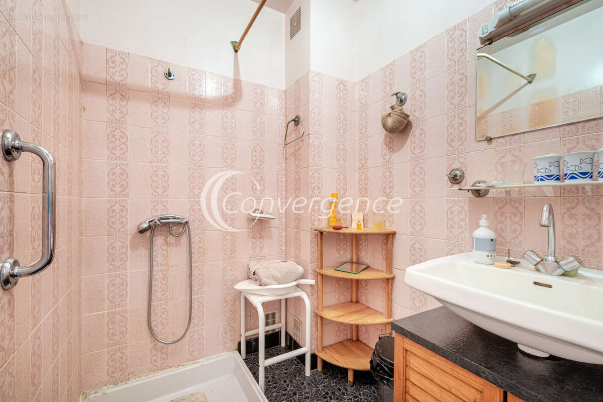 Maison à SAINT-PRIEST-LIGOURE