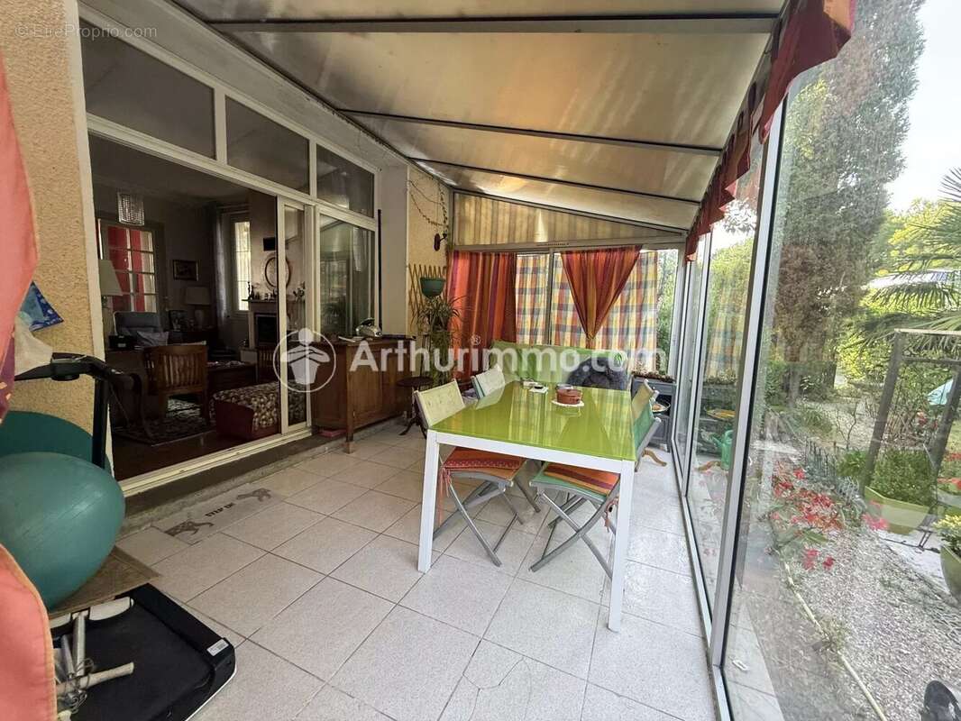 Maison à SAINT-ASTIER