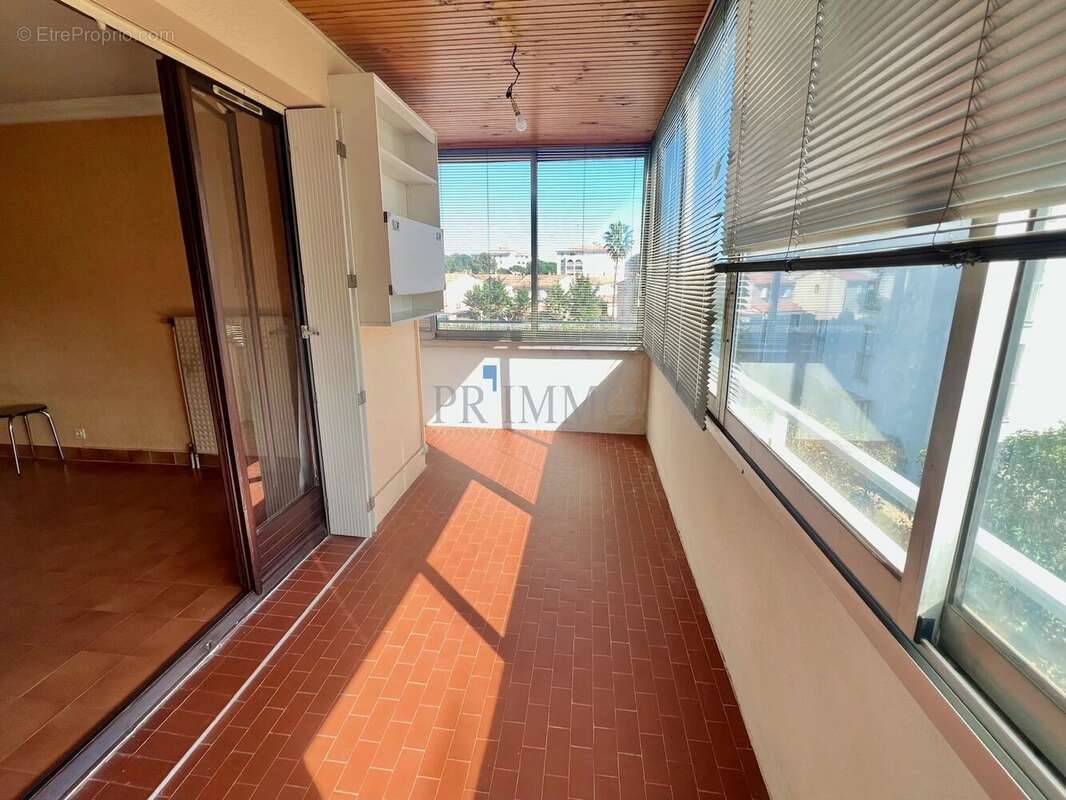 Appartement à FREJUS