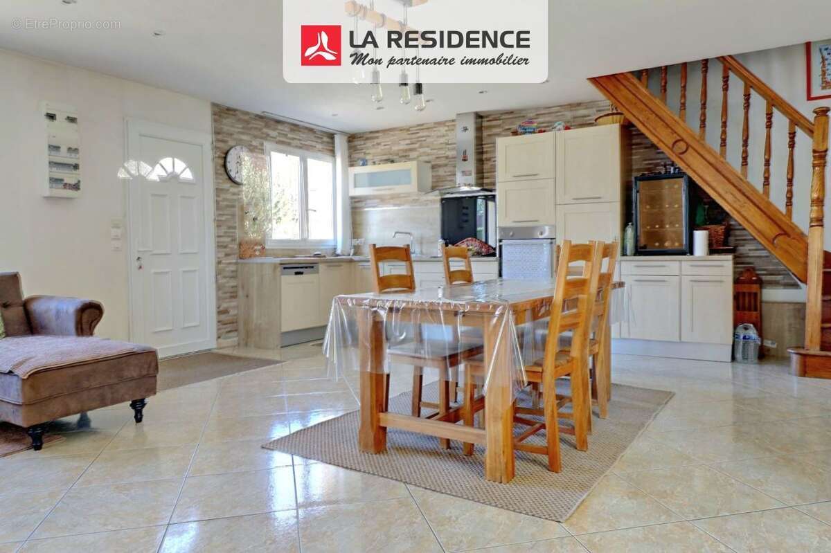 Maison à CROTH