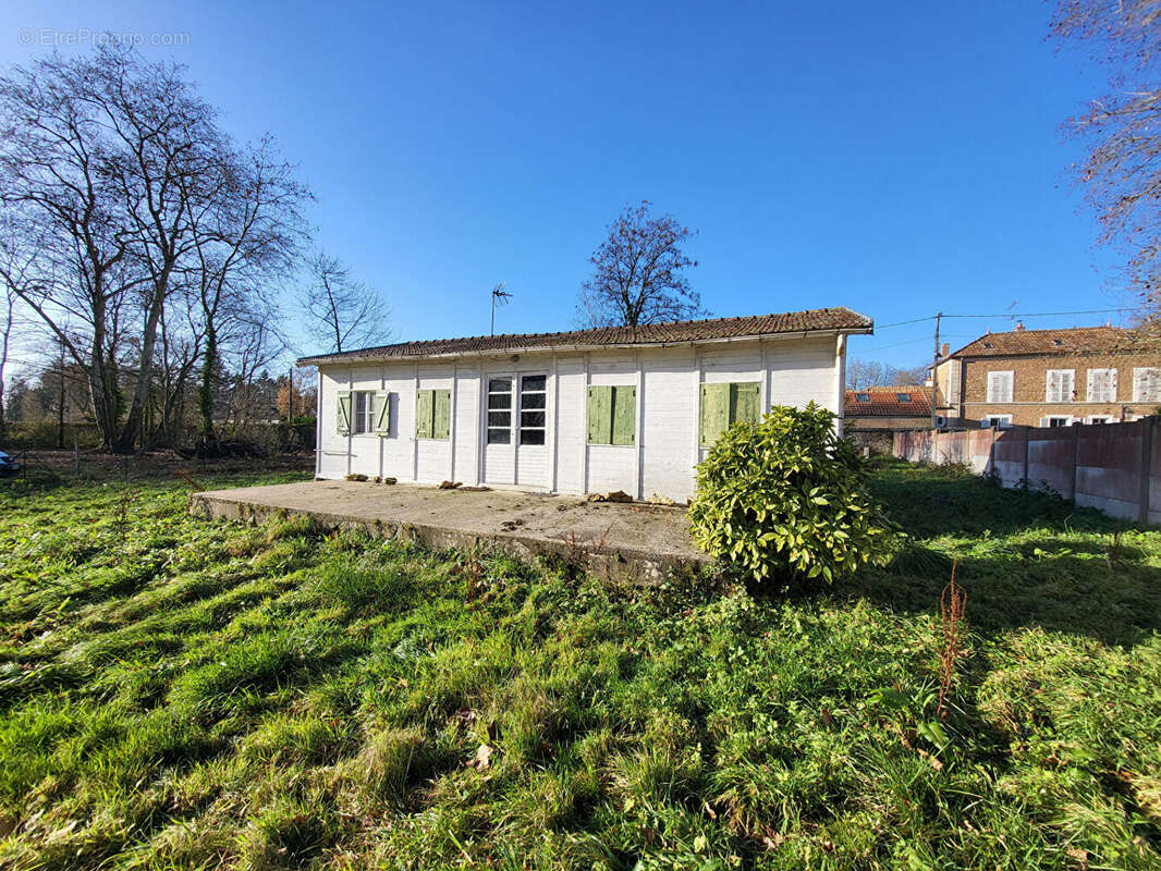 Terrain à SOIGNOLLES-EN-BRIE