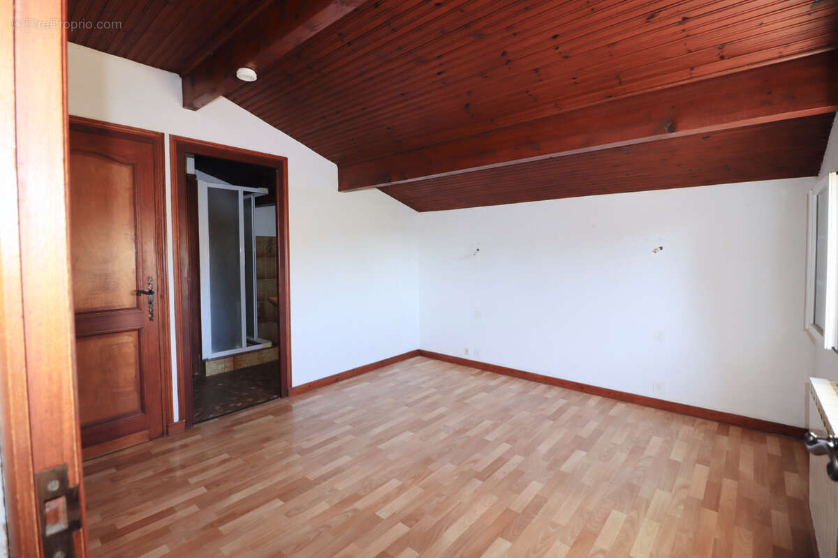 Maison à MESCHERS-SUR-GIRONDE