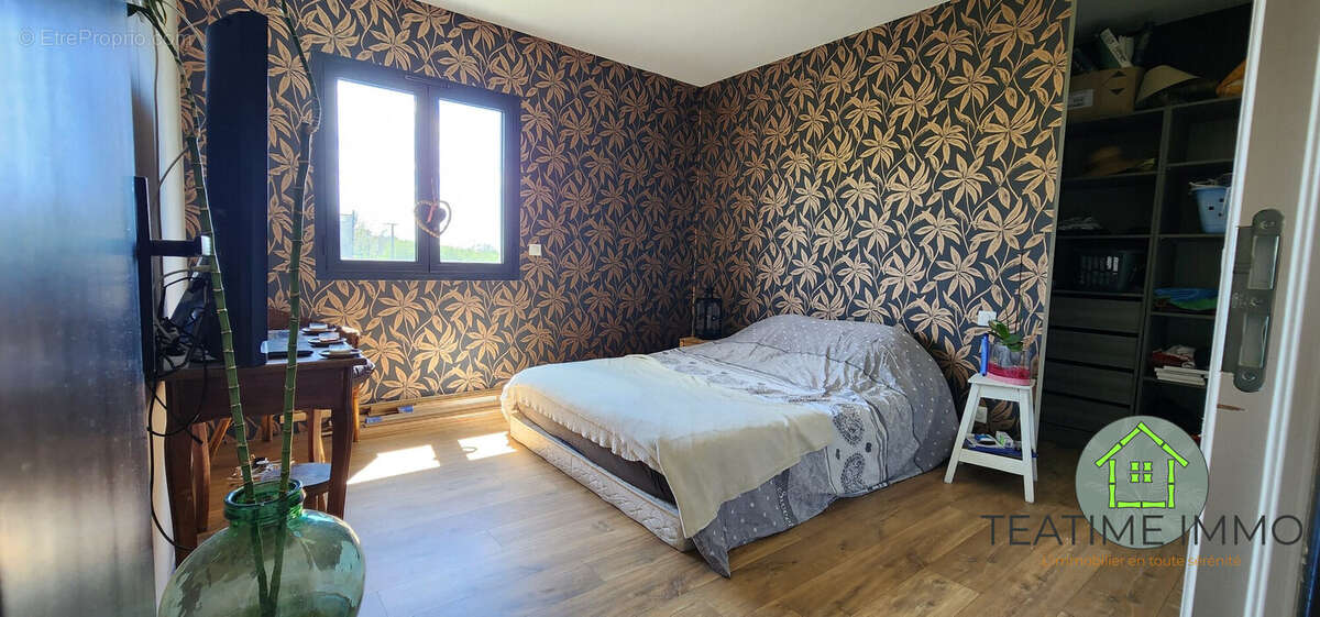 chambre principale - Maison à PLEAUX