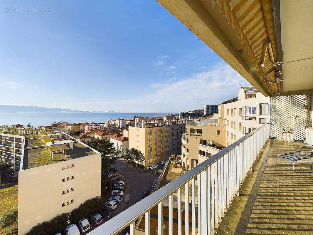 Appartement à AJACCIO