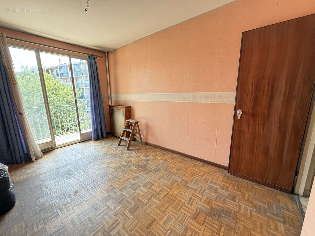 Appartement à MARSEILLE-11E