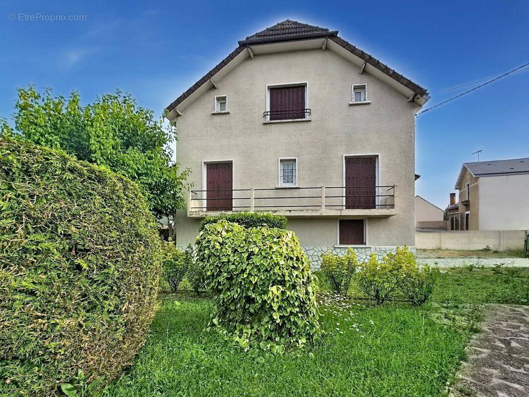 Maison à CHATEAUROUX