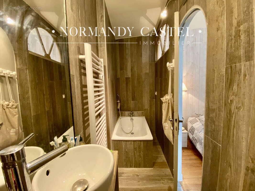 Maison à TROUVILLE-SUR-MER