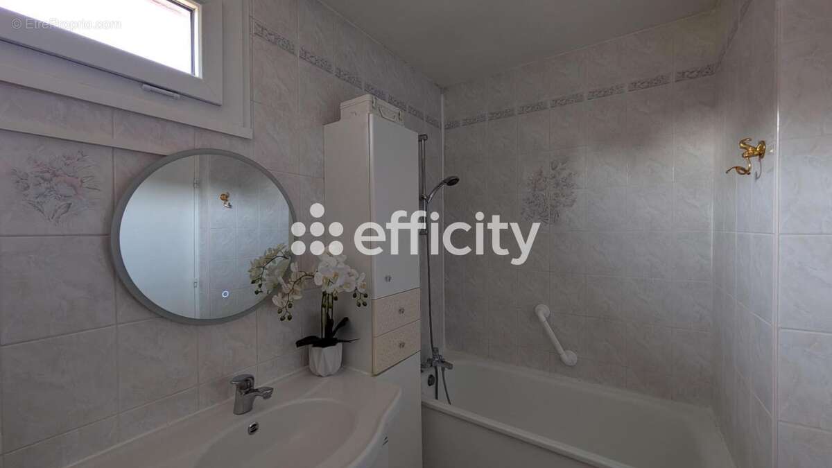 Maison à WATTIGNIES