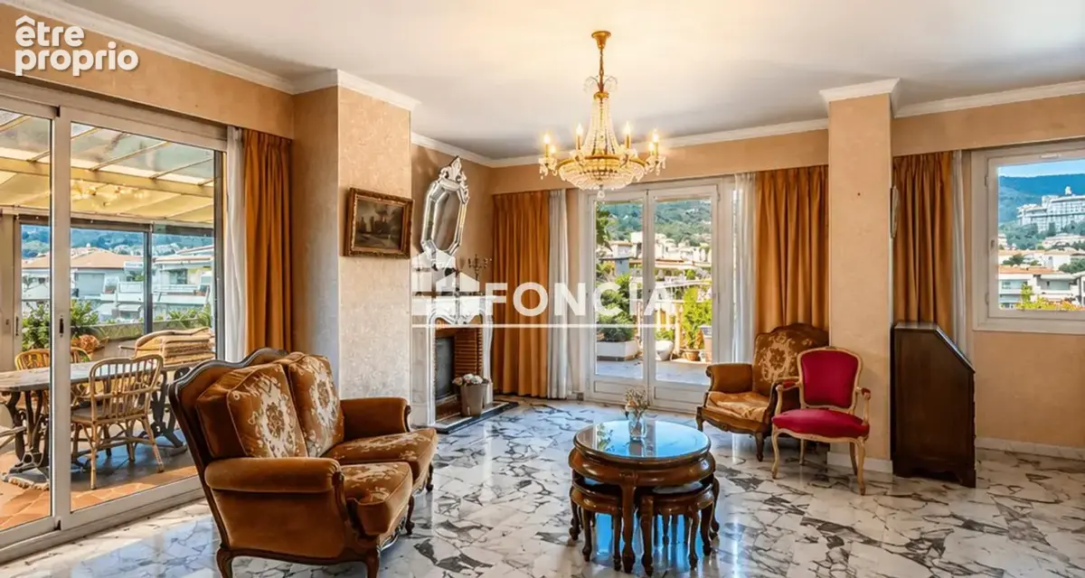 MENTON – RARE  Exceptionnel Appartement 5 Pièces  Dernier Étage  Triple Exposition  Terrasse 170 m² - photo 4