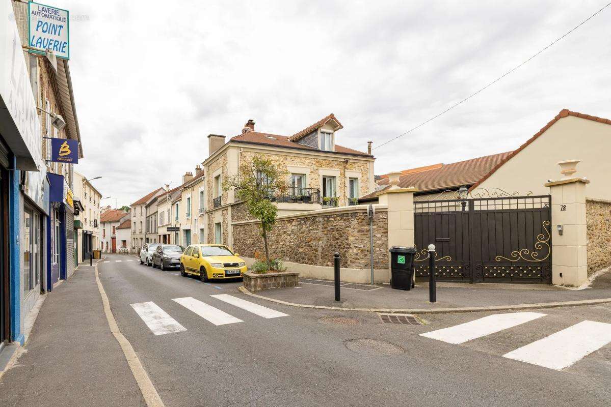 Appartement à GROSLAY