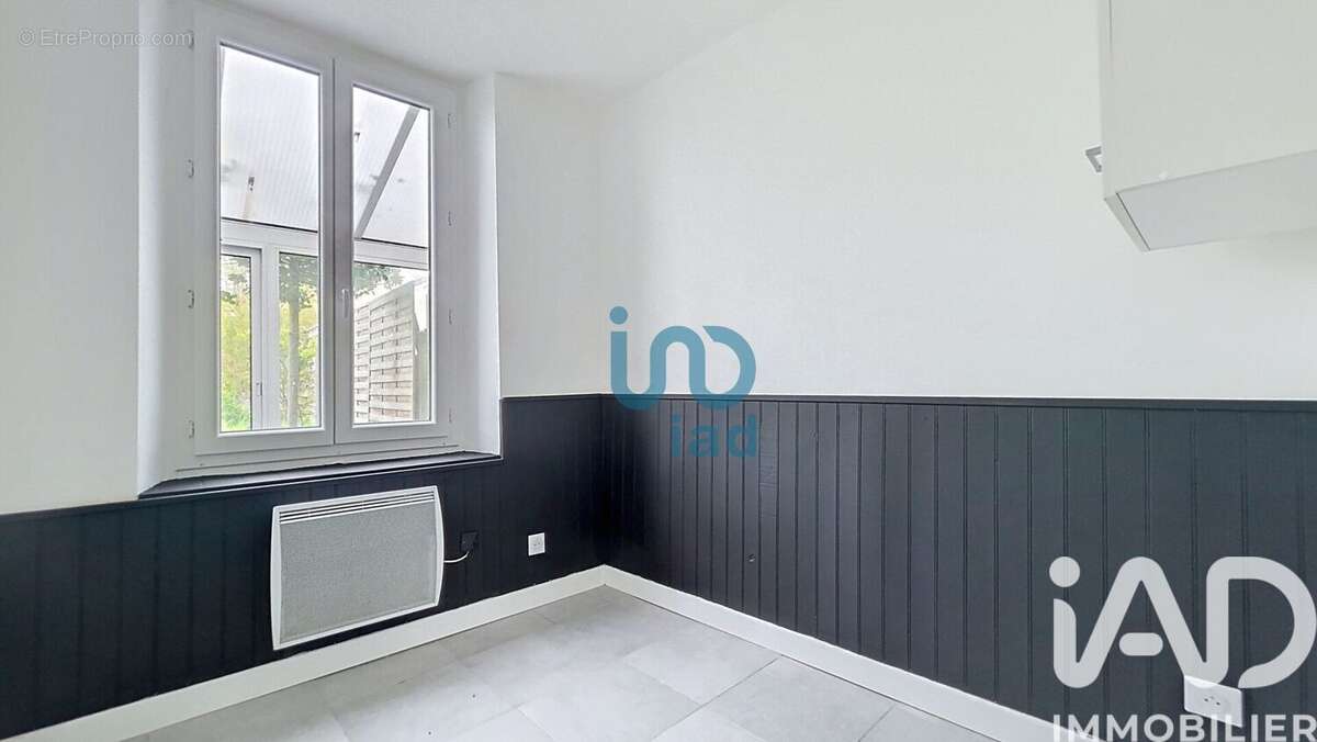 Photo 2 - Maison à ROMILLY-SUR-SEINE