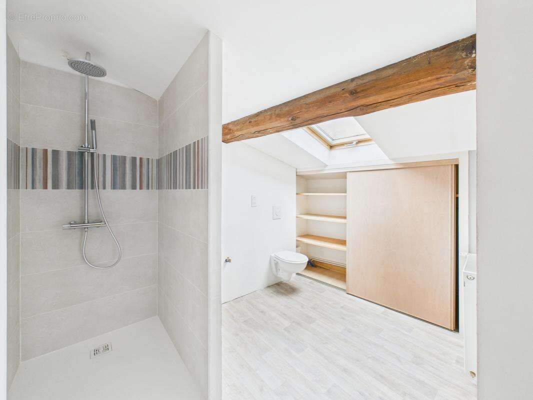 Maison à CHAZAY-D&#039;AZERGUES