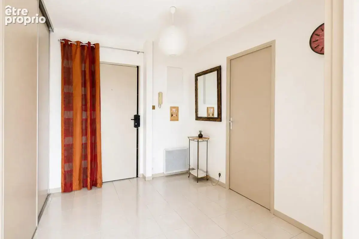 Mâcon - Vieux Saint-Vincent - Appartement de caractère - 102 m² - photo 11