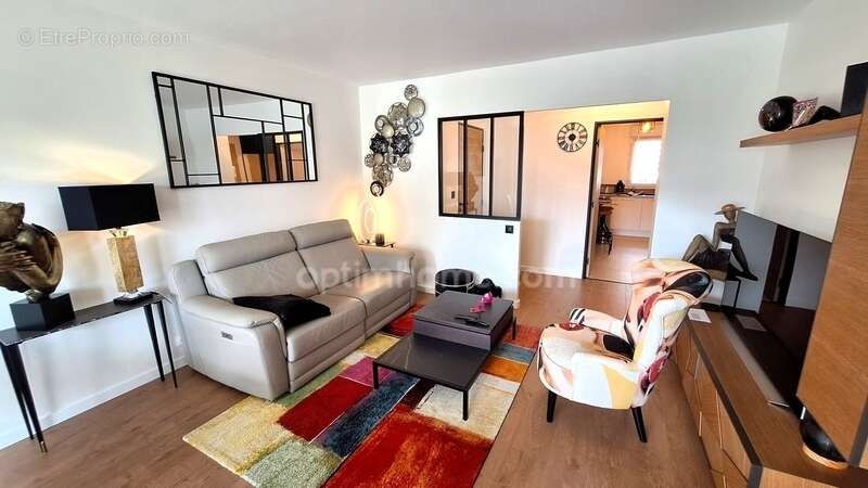 Appartement à LE KREMLIN-BICETRE