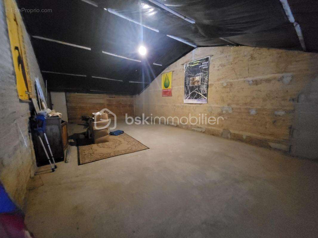Maison T8 197 m2 terrain 1 ah - photo 11