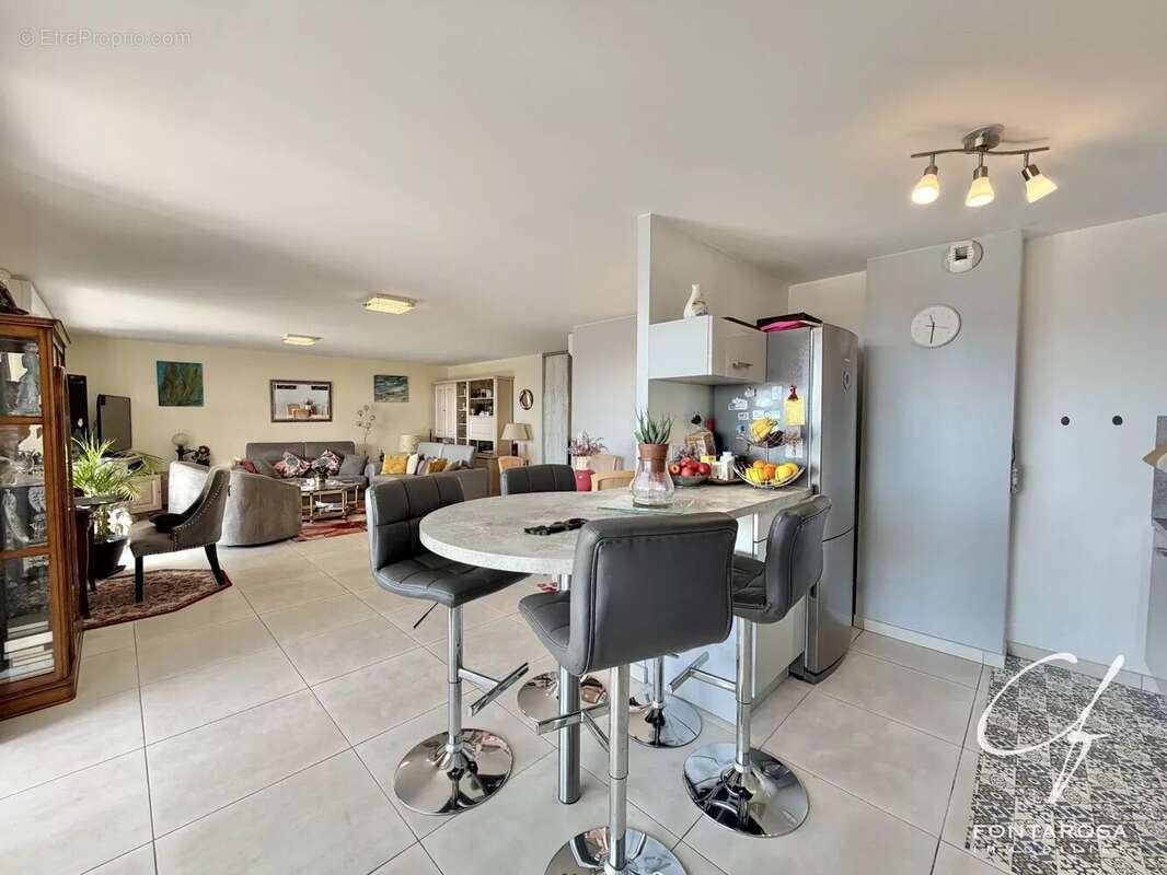 Appartement à FREJUS